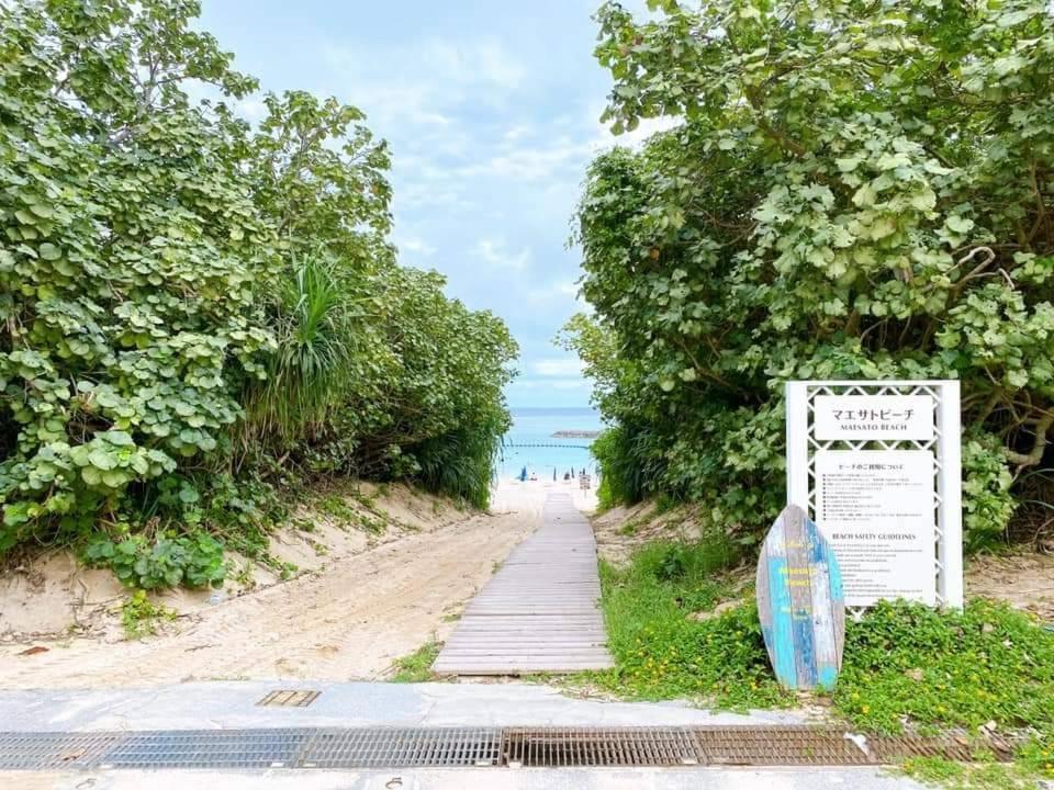 Ch Maezato Hotel Ishigaki  Buitenkant foto